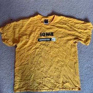 IOWA hawkeyes shirt